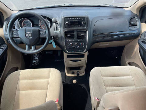 2016 Dodge Grand Caravan SE