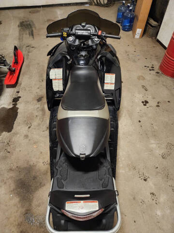2005 Ski-Doo Mach Z