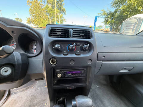 2004 Nissan Frontier SC-V6