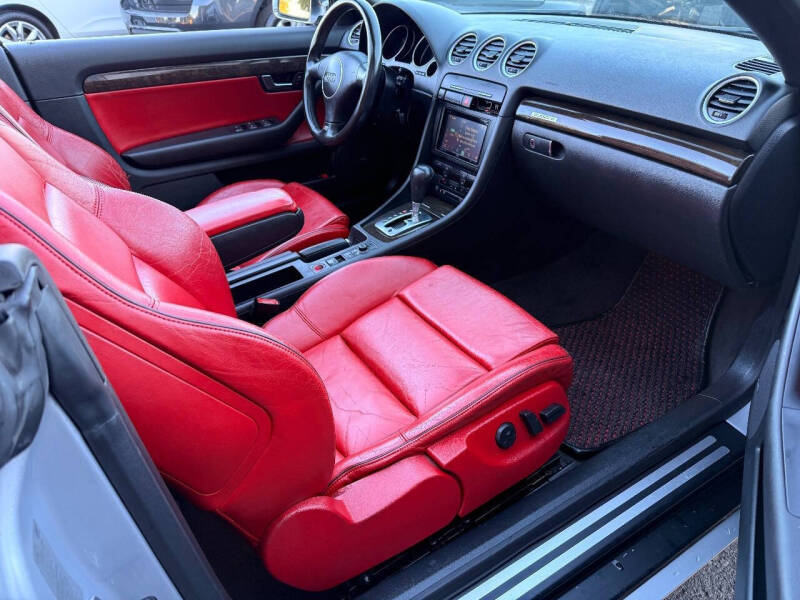 2005 Audi S4 quattro