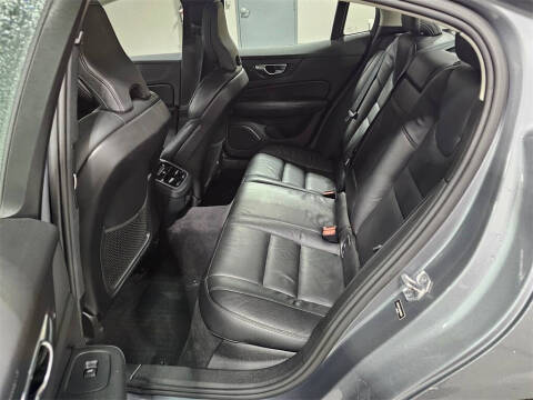 2021 Volvo S60 T6 Inscription