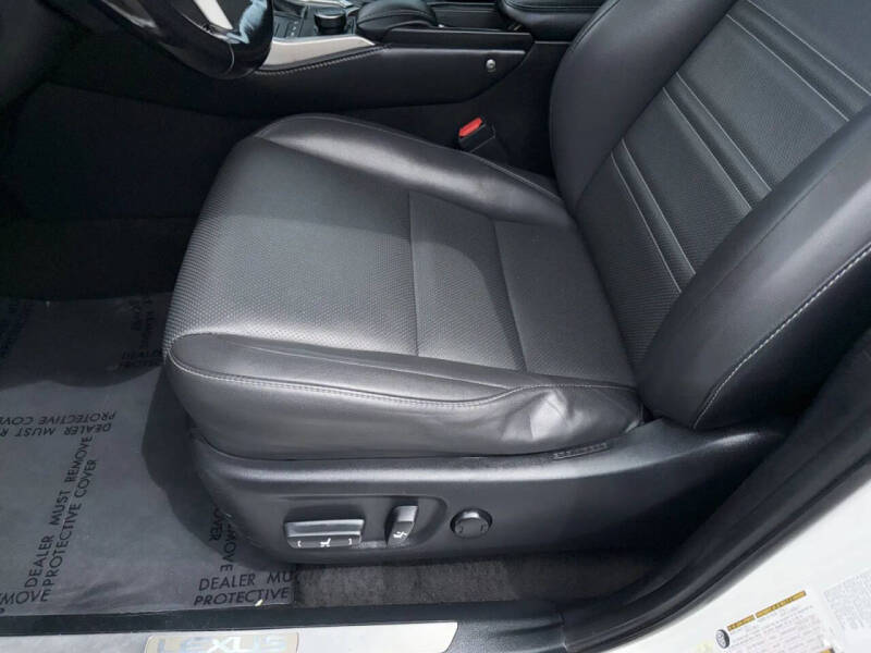 2017 Lexus NX 200t