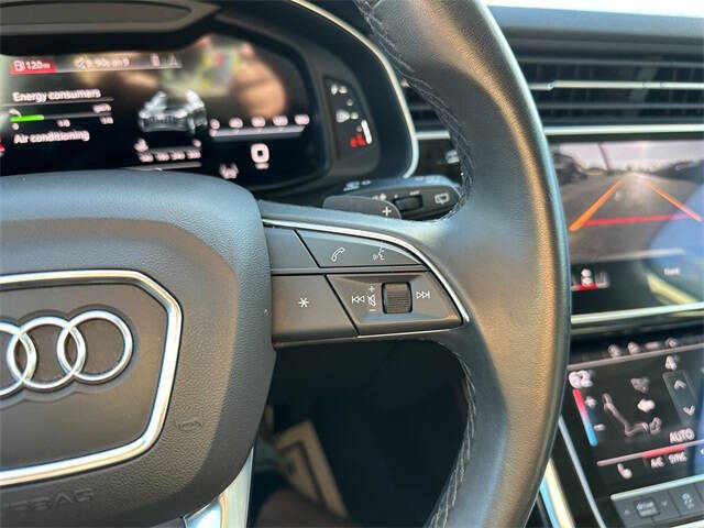 2023 Audi Q7 quattro Premium Plus 55 TFSI