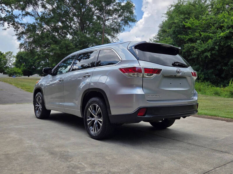 2016 Toyota Highlander XLE