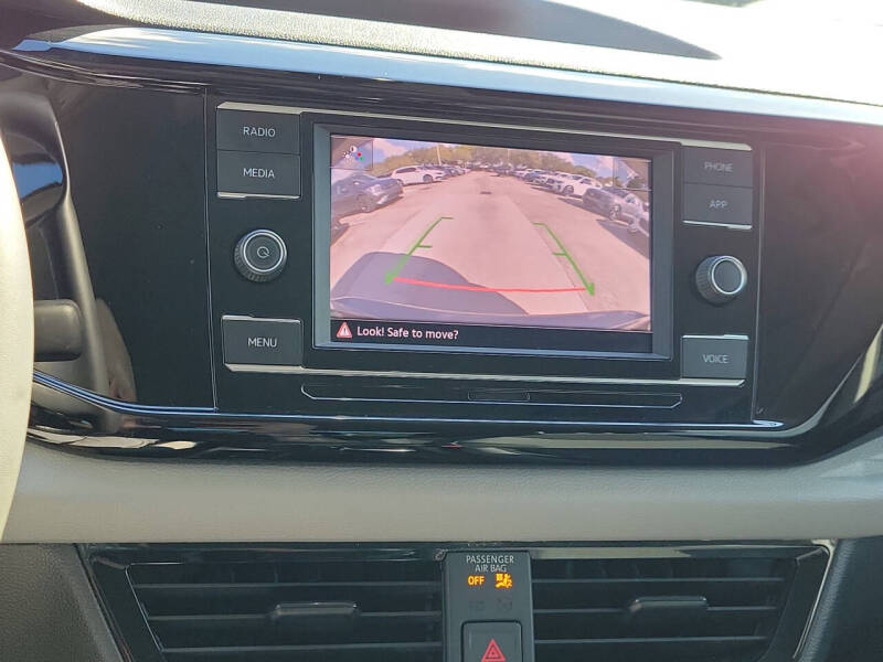 2024 Volkswagen Taos S