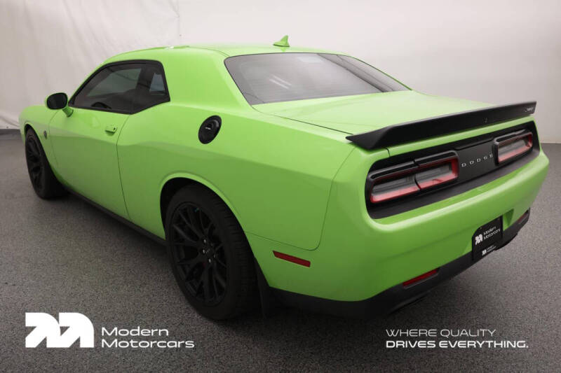 2015 Dodge Challenger SRT Hellcat