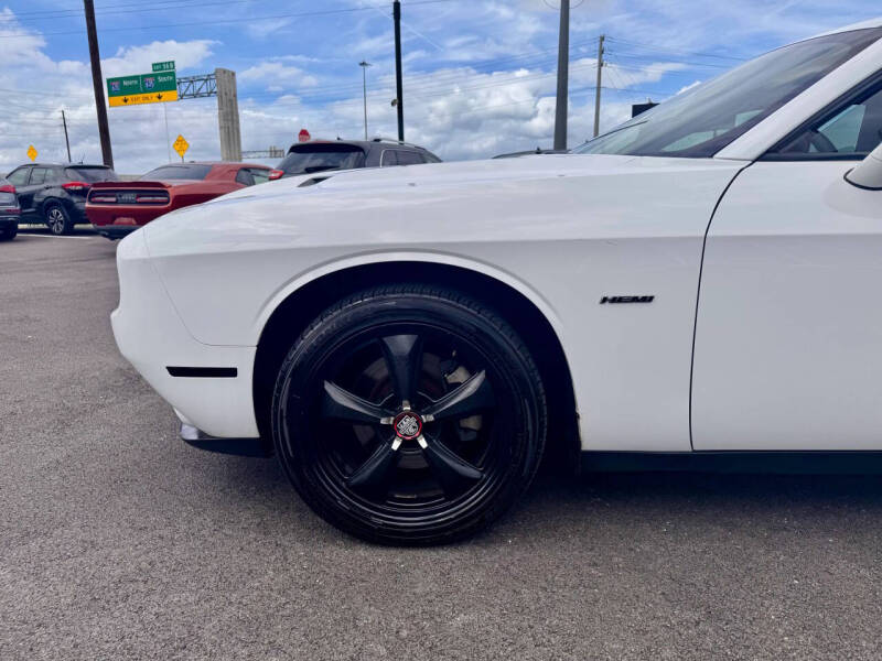 2017 Dodge Challenger