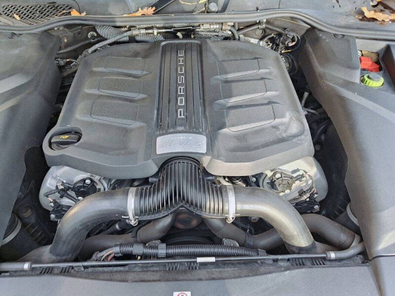 2016 Porsche Cayenne S