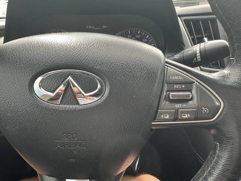 2016 Infiniti Q50 3.0T Premium