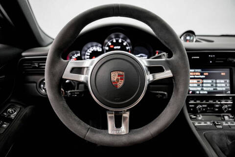 2016 Porsche 911 Carrera GTS