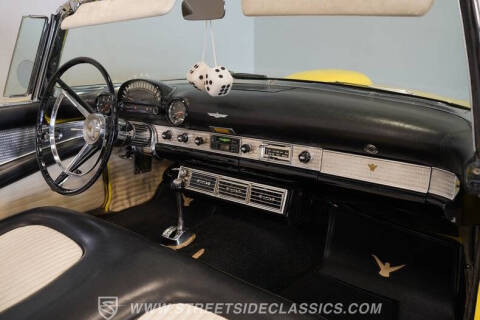 1956 Ford Thunderbird