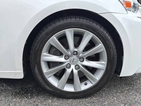 2016 Lexus IS 200t
