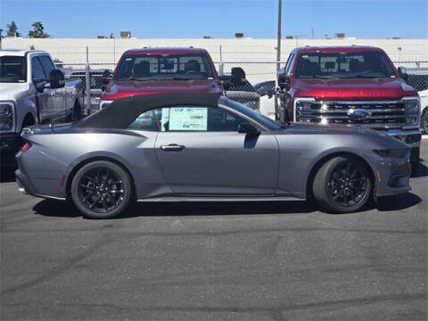 2025 Ford Mustang EcoBoost