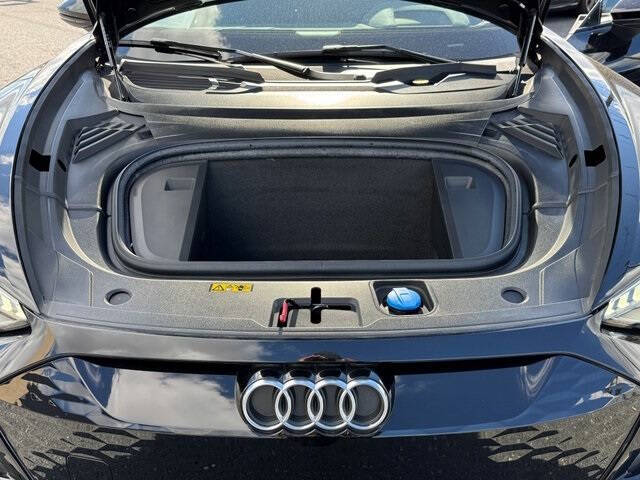 2022 Audi RS e-tron GT quattro