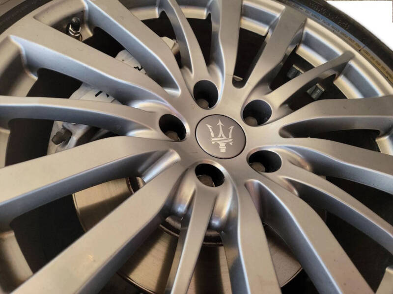 2017 Maserati Ghibli