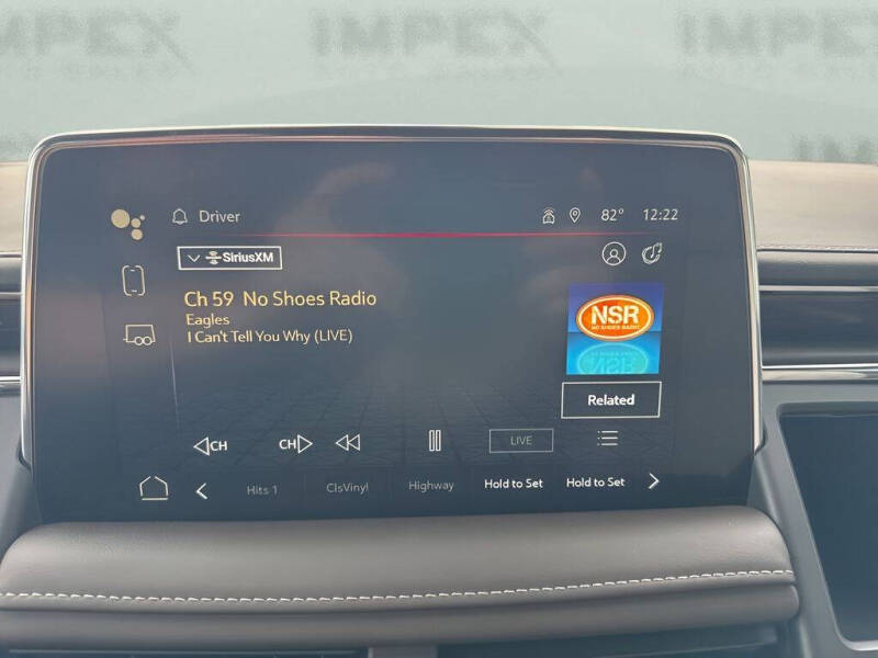 2022 GMC Yukon XL SLE