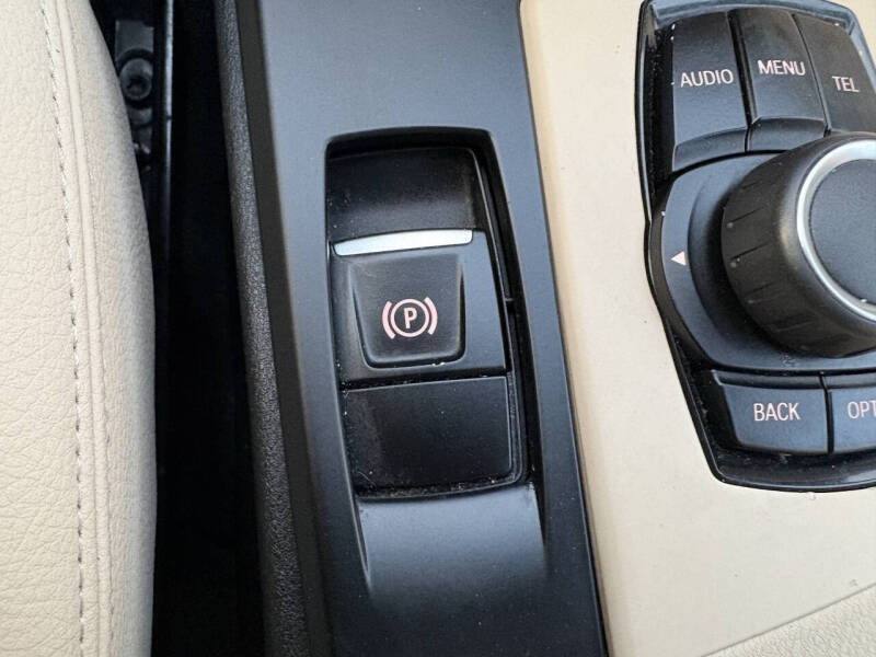 2017 BMW X1 sDrive28i