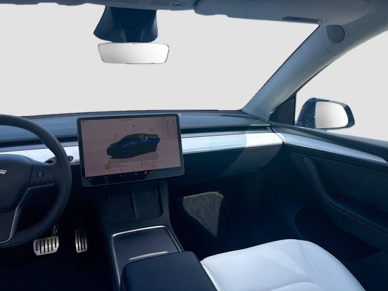 2024 Tesla Model Y Performance