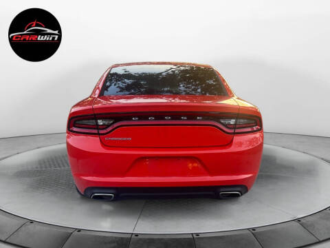 2017 Dodge Charger SE