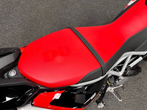 2022 Ducati Hypermotard 950 RVE