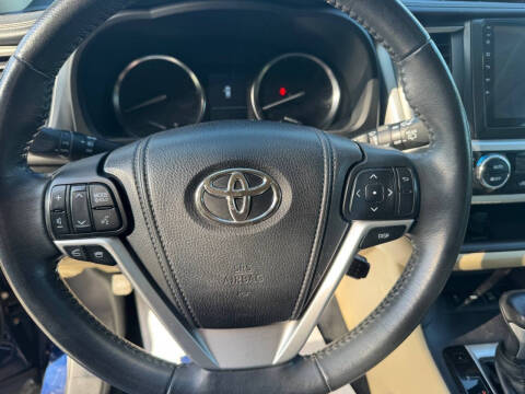 2014 Toyota Highlander LE Plus