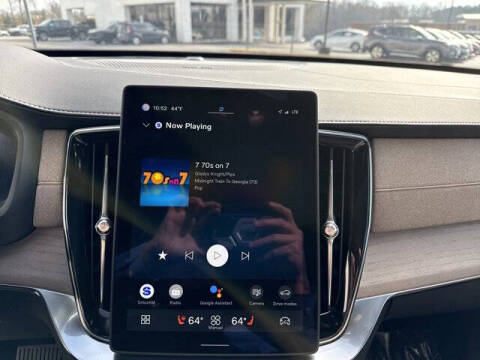 2025 Volvo XC90 B5 Plus Bright Theme 7P