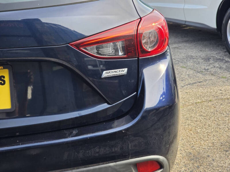 2015 Mazda MAZDA3 i Touring
