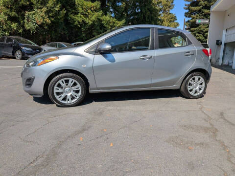 2013 Mazda MAZDA2 Sport