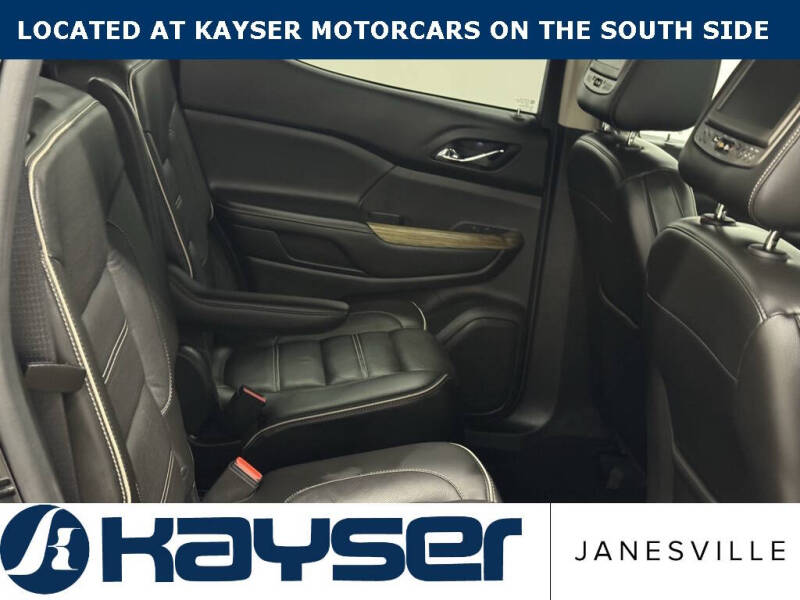 2017 GMC Acadia Denali