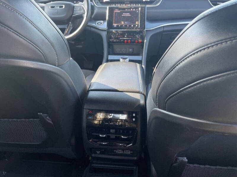 2021 Jeep Grand Cherokee L Altitude