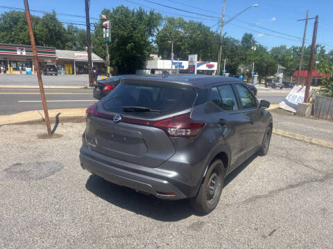 2021 Nissan Kicks S