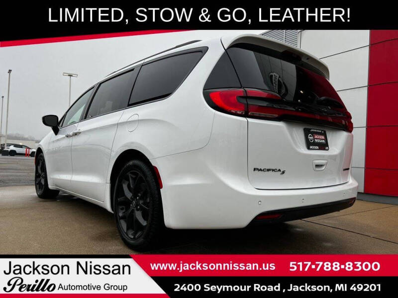 2025 Chrysler Pacifica Limited
