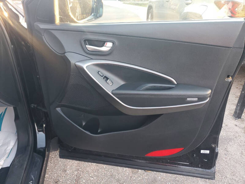 2019 Hyundai Santa Fe XL SE