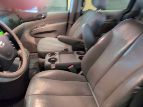 2008 Hyundai Entourage GLS