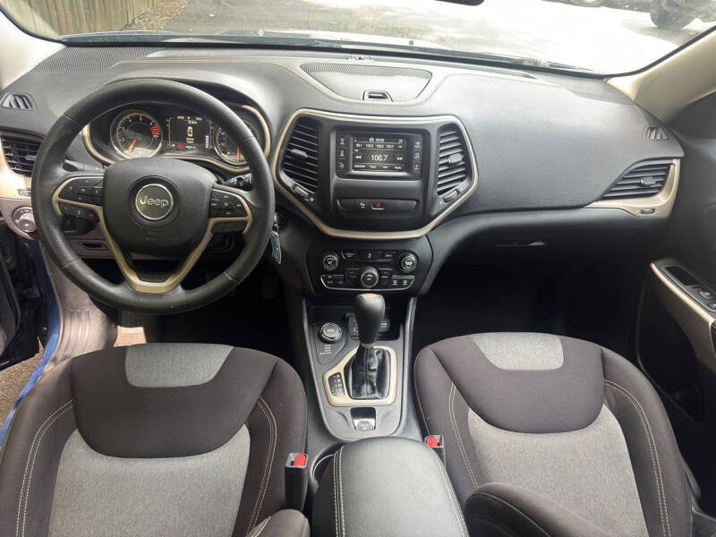 2018 Jeep Cherokee Latitude