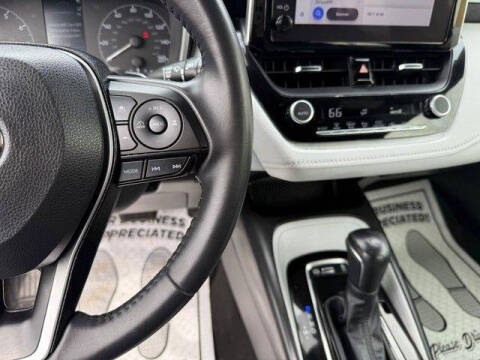 2023 Toyota Corolla Hatchback SE