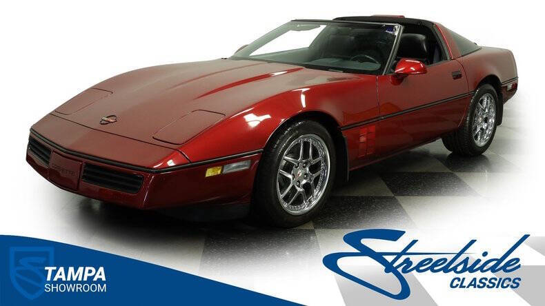 Dark Red Metallic 1990 Chevrolet Corvette Base 2dr Hatchback 1