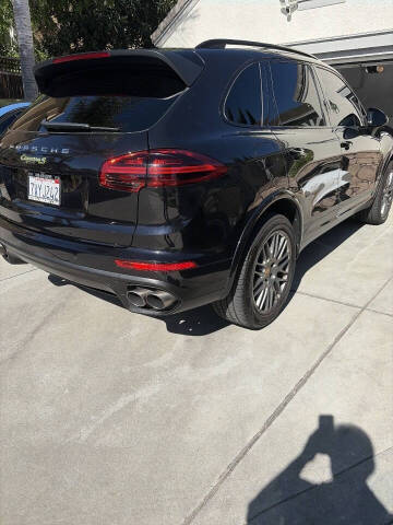 2017 Porsche Cayenne S E-Hybrid