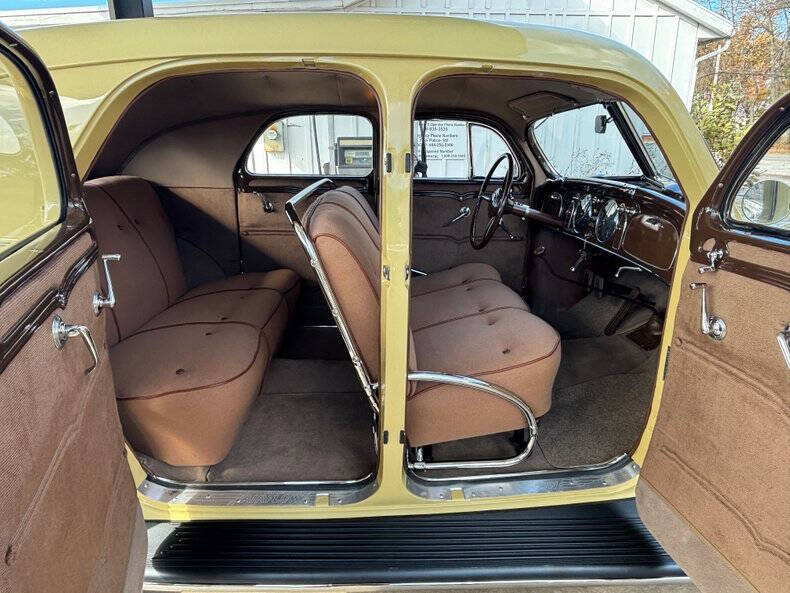 1934 Chrysler Airflow