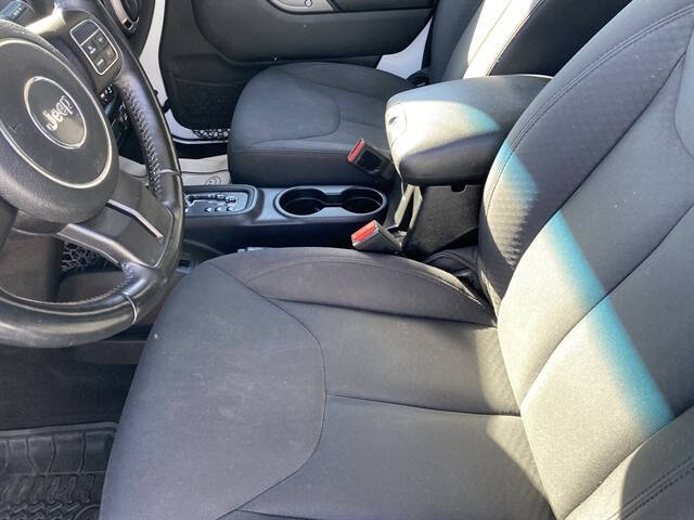 2016 Jeep Wrangler Sport