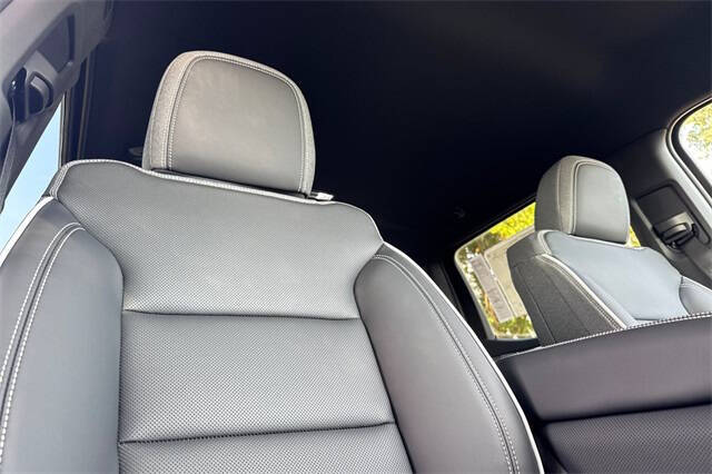 2026 GMC Sierra EV Elevation