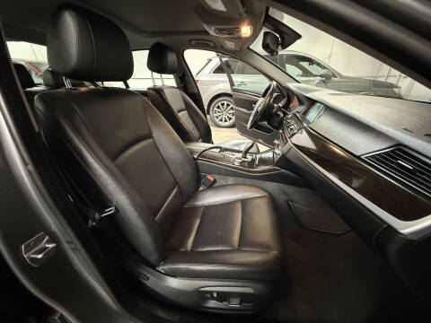 2014 BMW 5 Series 528i