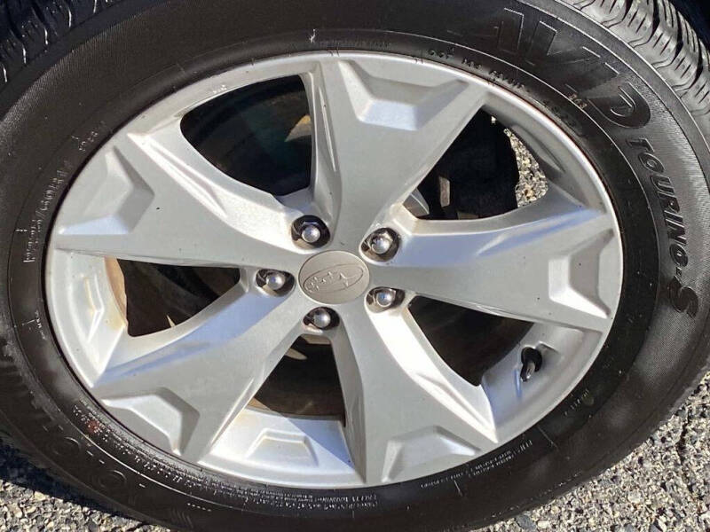 2015 Subaru Forester 2.5i