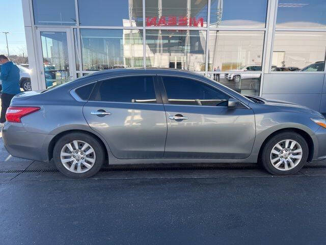 2016 Nissan Altima 2.5 S