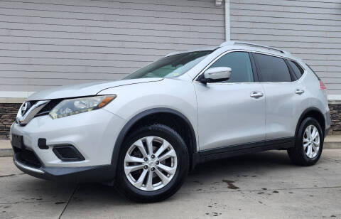 2014 Nissan Rogue for sale at Limitless Auto LLC in Chantilly VA