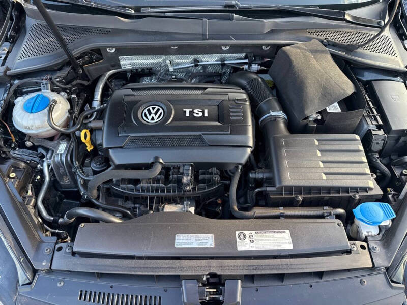 2017 Volkswagen Golf GTI S