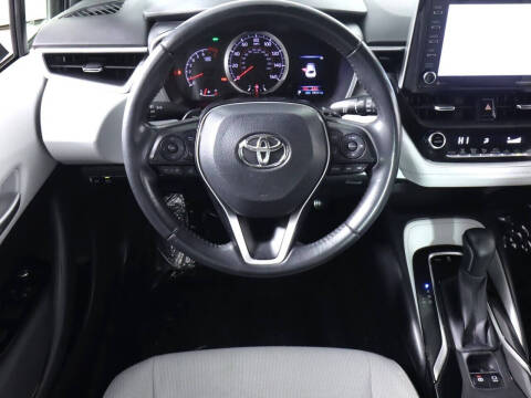 2020 Toyota Corolla Hatchback SE