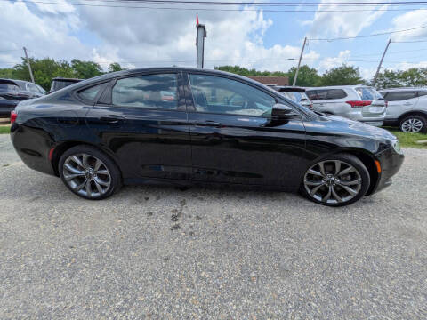 2016 Chrysler 200