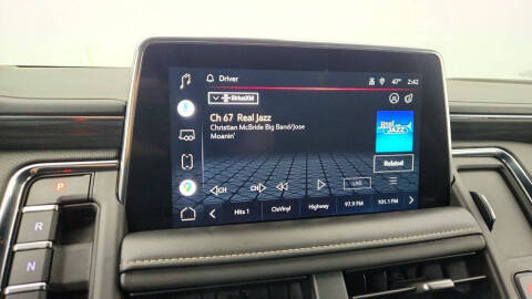 2022 GMC Yukon XL SLT