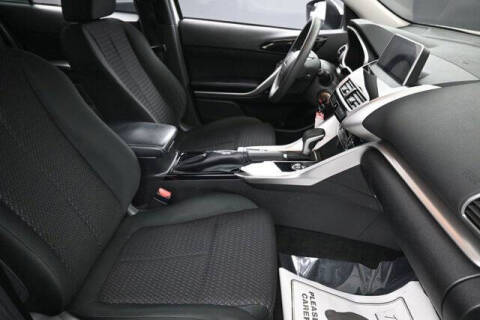 2020 Mitsubishi Eclipse Cross LE